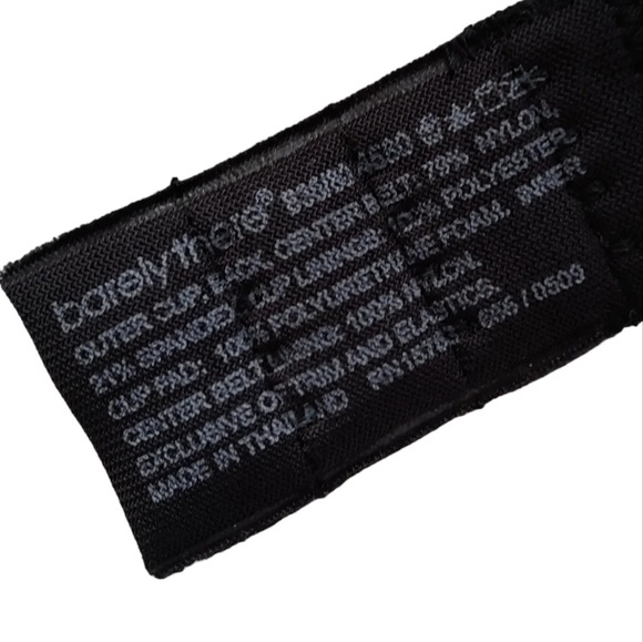 Barely There 36B T-shirt Bra 2 Pack NWT 😍 - Picture 6 of 15